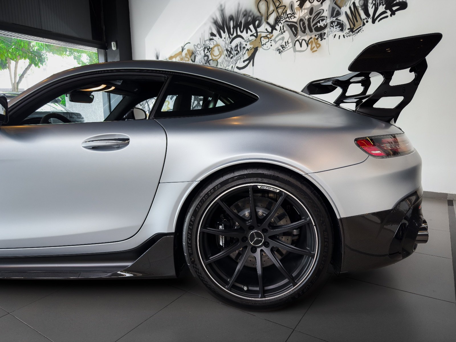 Mercedes-Benz AMG GT Black Series 2021 Prata — foto 12