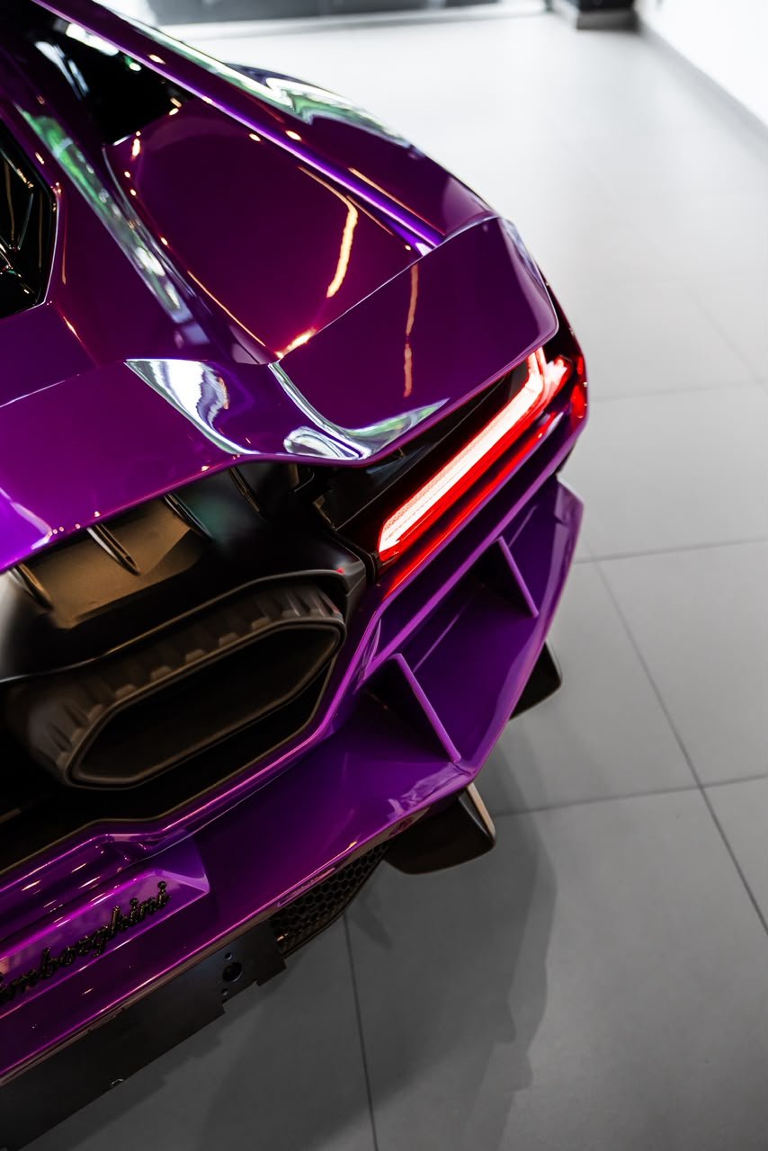 Lamborghini Revuelto 2024 Roxo — foto 10