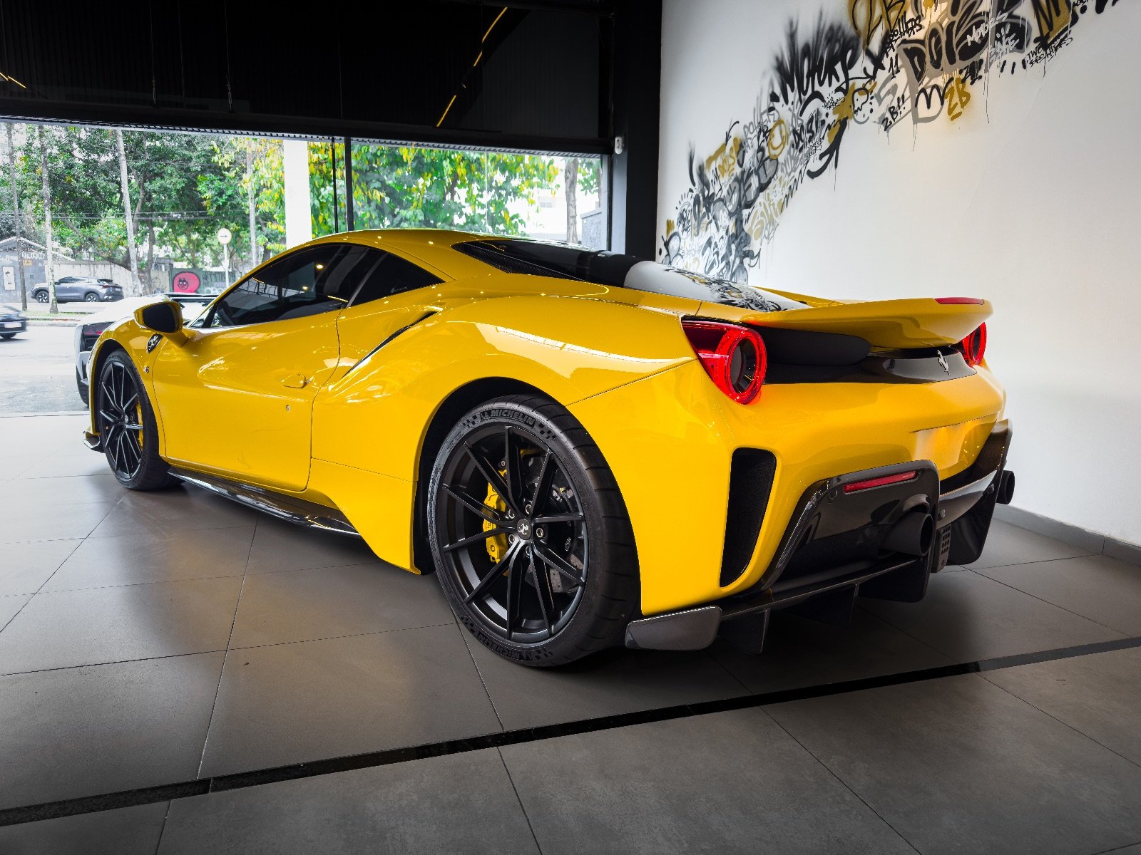 Ferrari 488 Pista 2019 Amarelo — foto 6