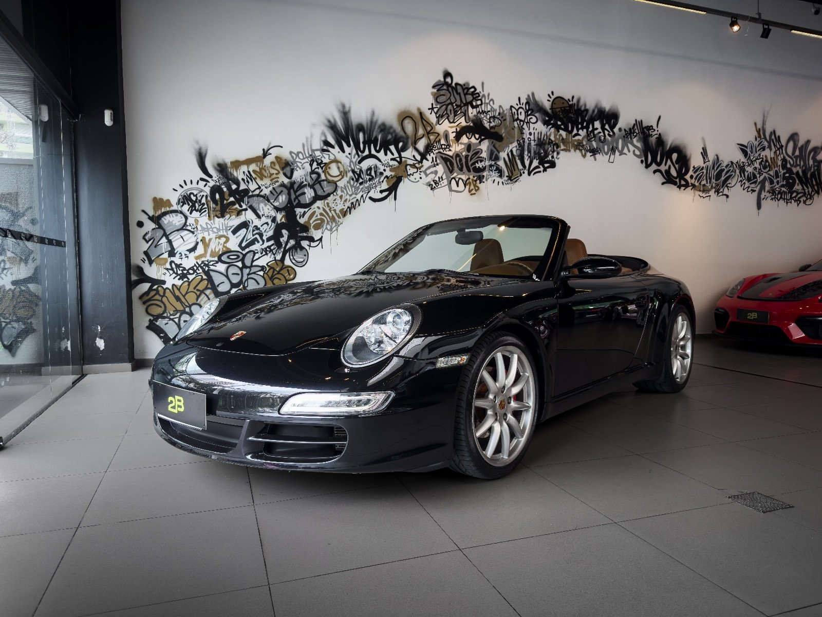 Porsche 911 Carrera Cabriolet 2008 Preta — foto 2