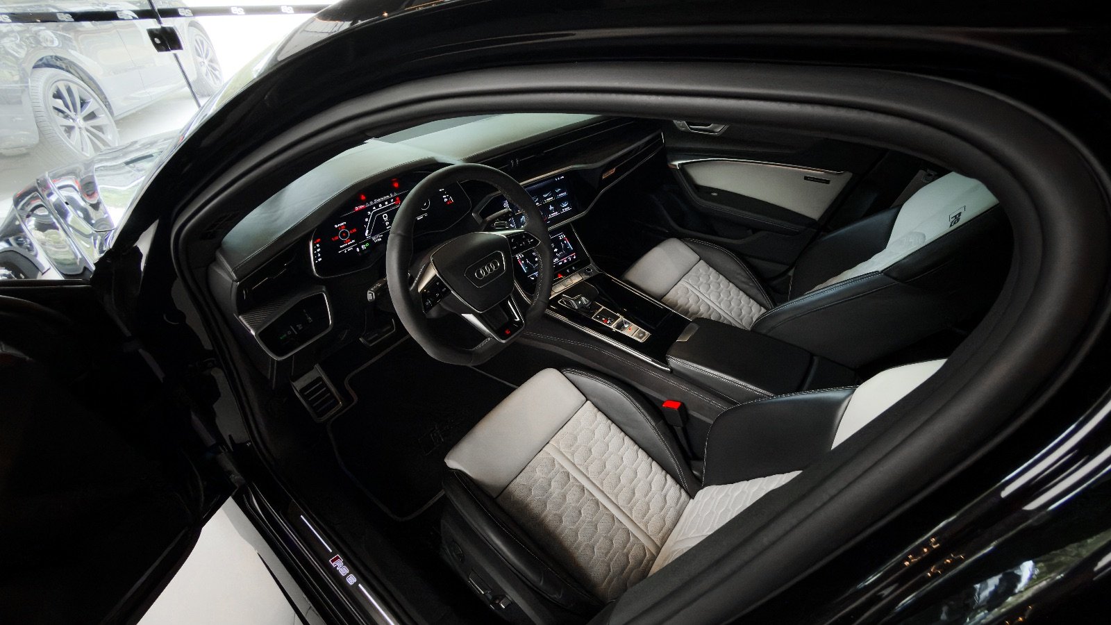 Audi RS6 Performance 2024 Preto — foto 11