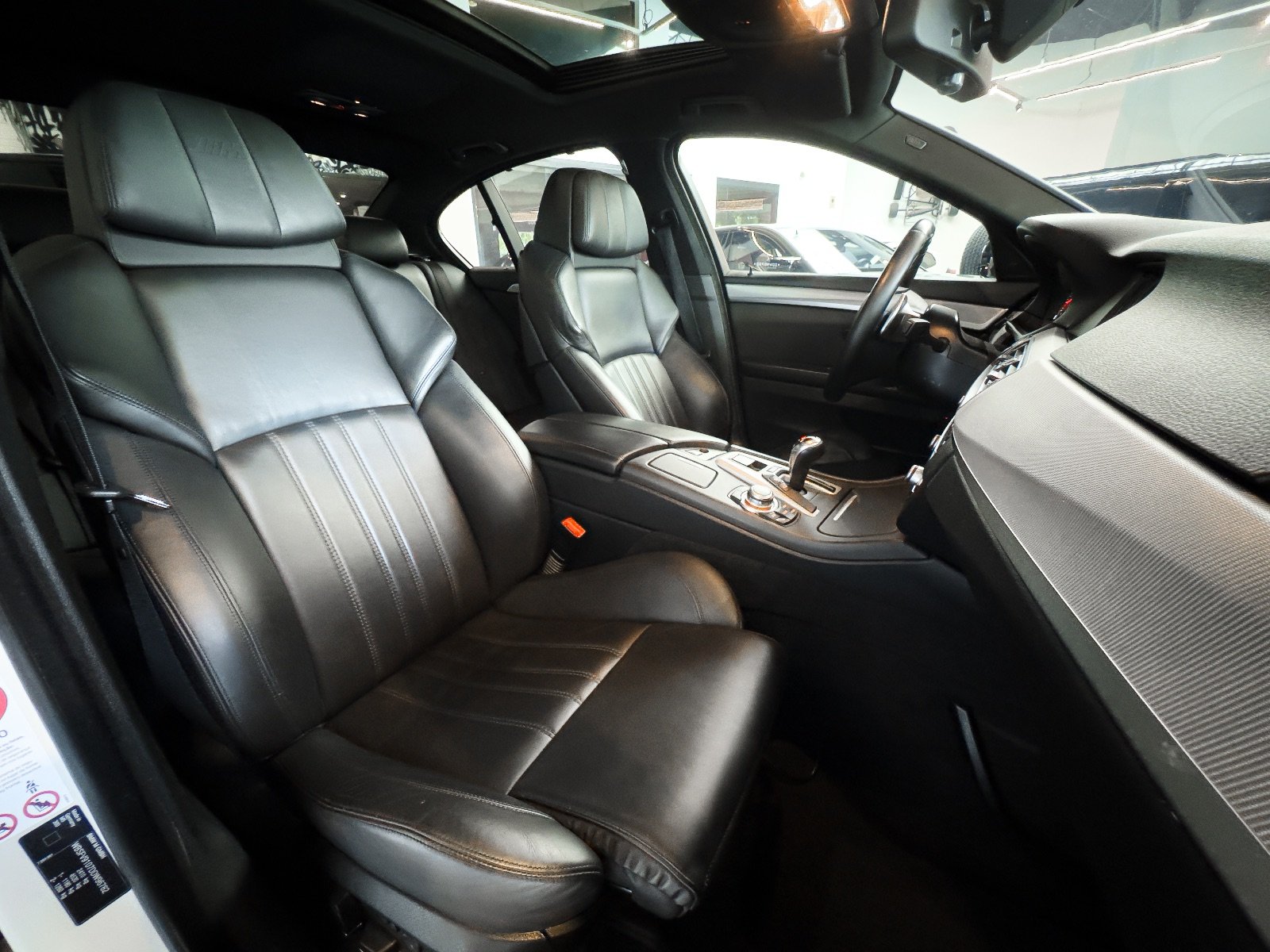 BMW M5 F10 2013 Branca — foto 11