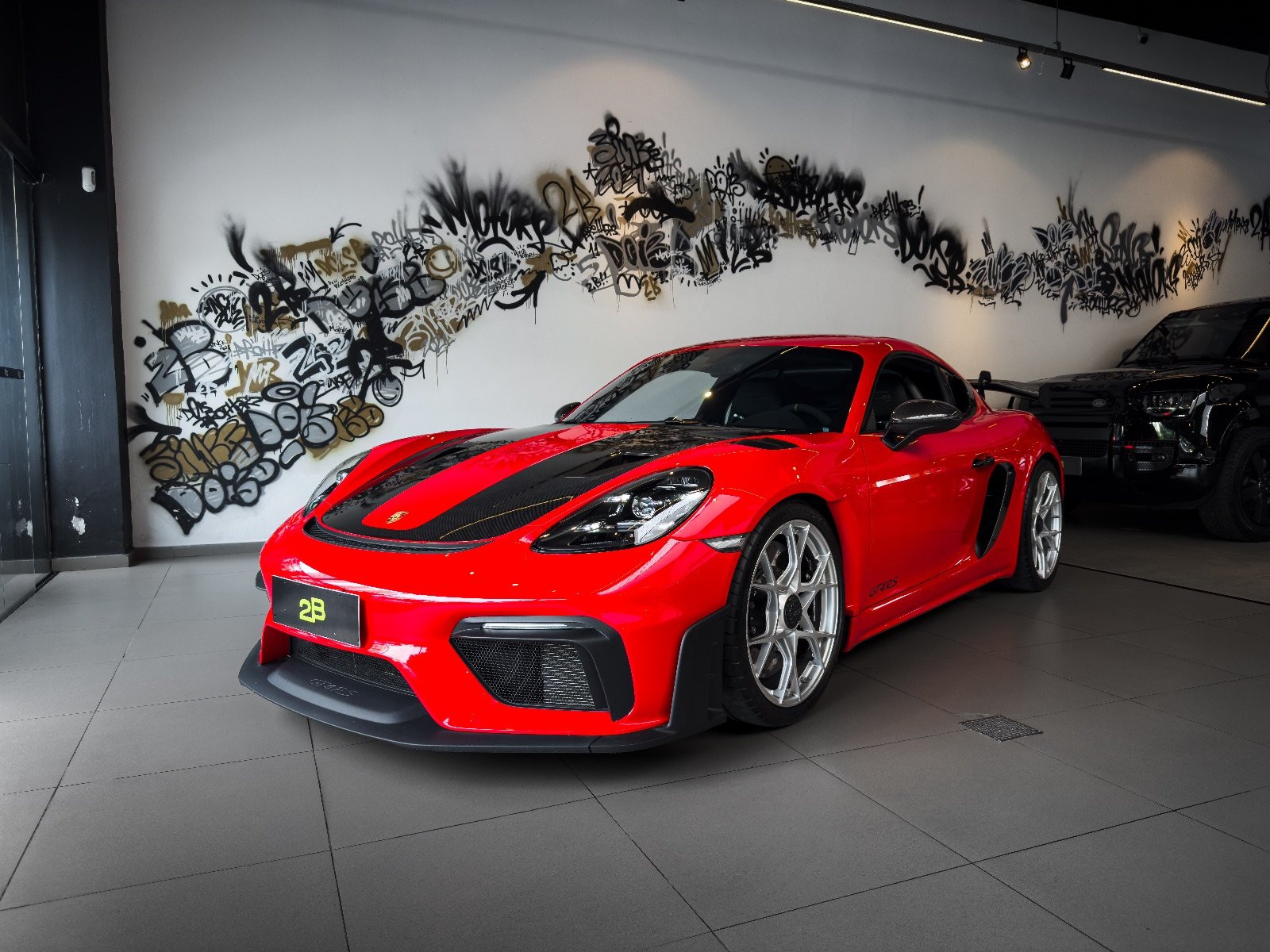 Porsche 718 Cayman GT4 RS 2024 Vermelho — foto 2