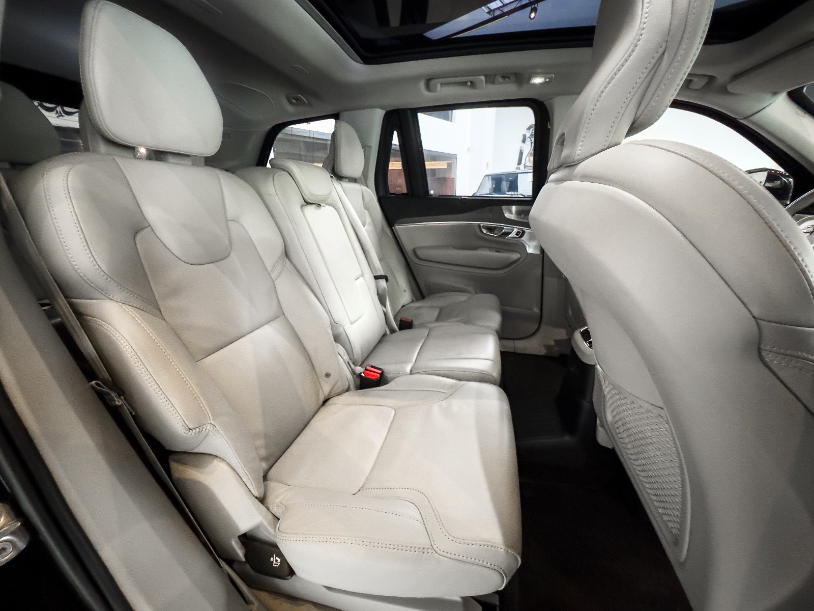 Volvo XC90 Ultimate Recharge 2023 Preto — foto 10