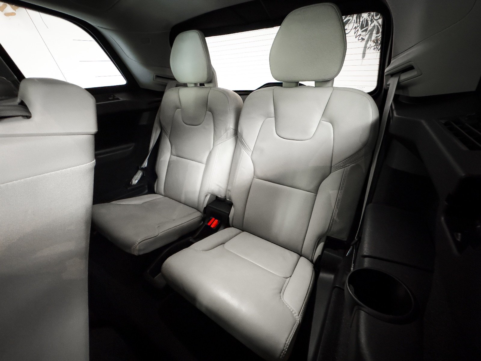 Volvo XC90 Ultimate Recharge 2023 Preto — foto 9