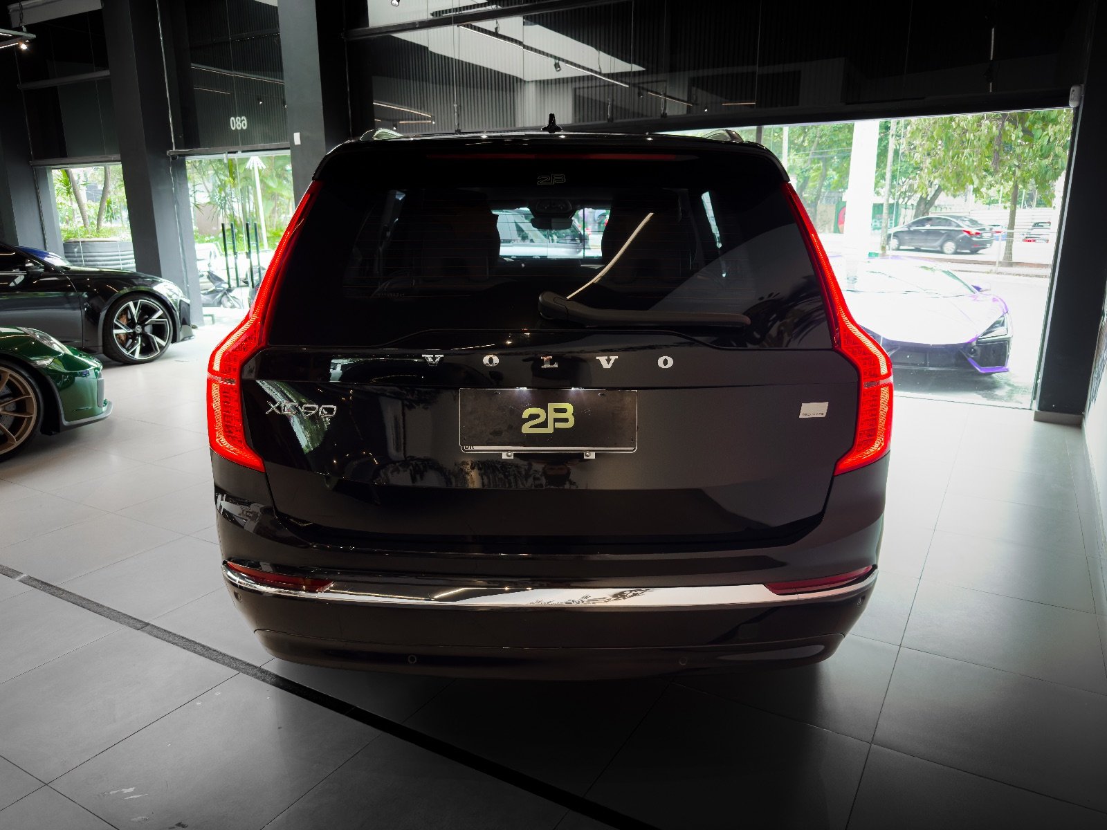 Volvo XC90 Ultimate Recharge 2023 Preto — foto 7
