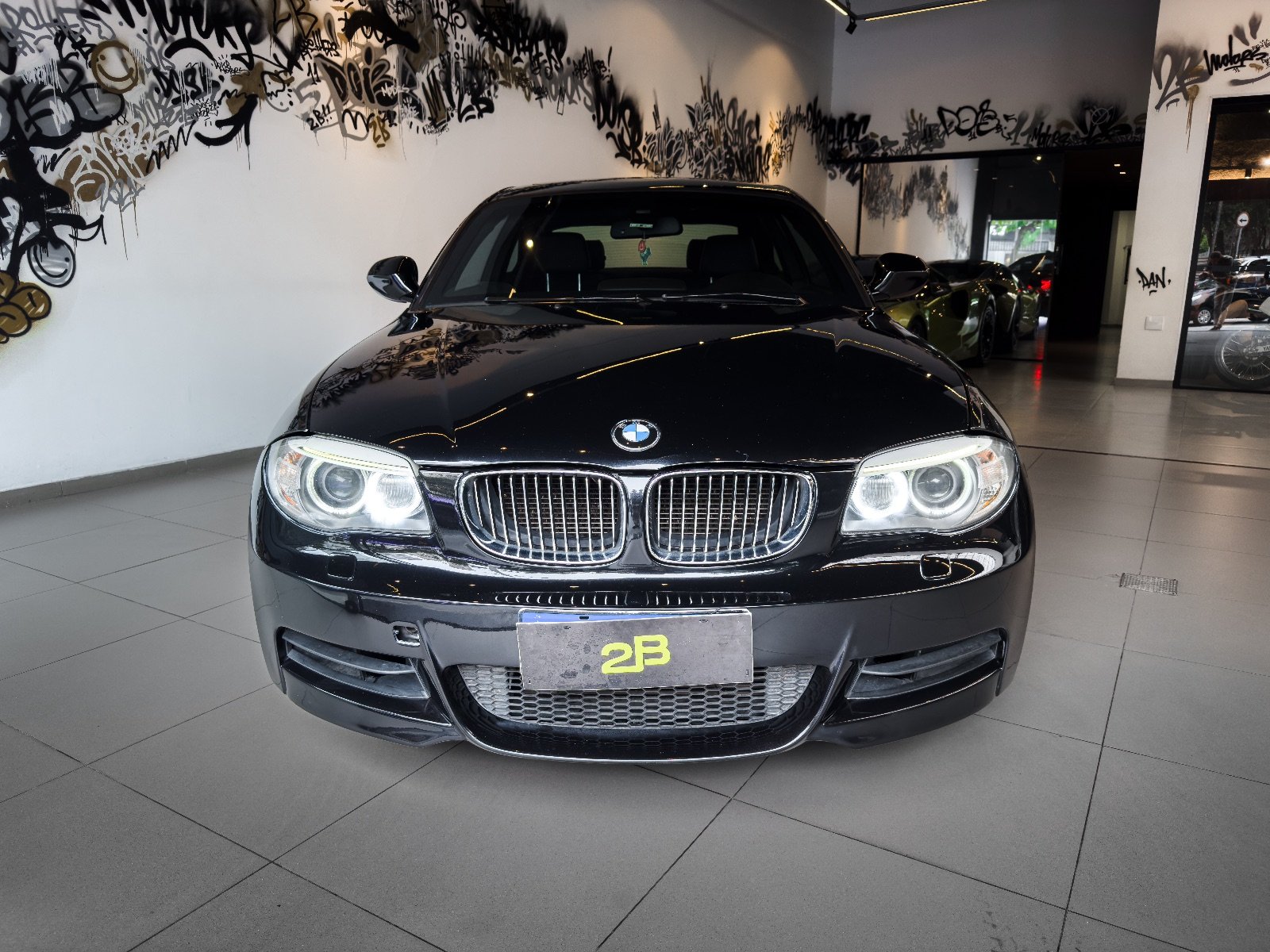 BMW 135i 2012 Preto — foto 3