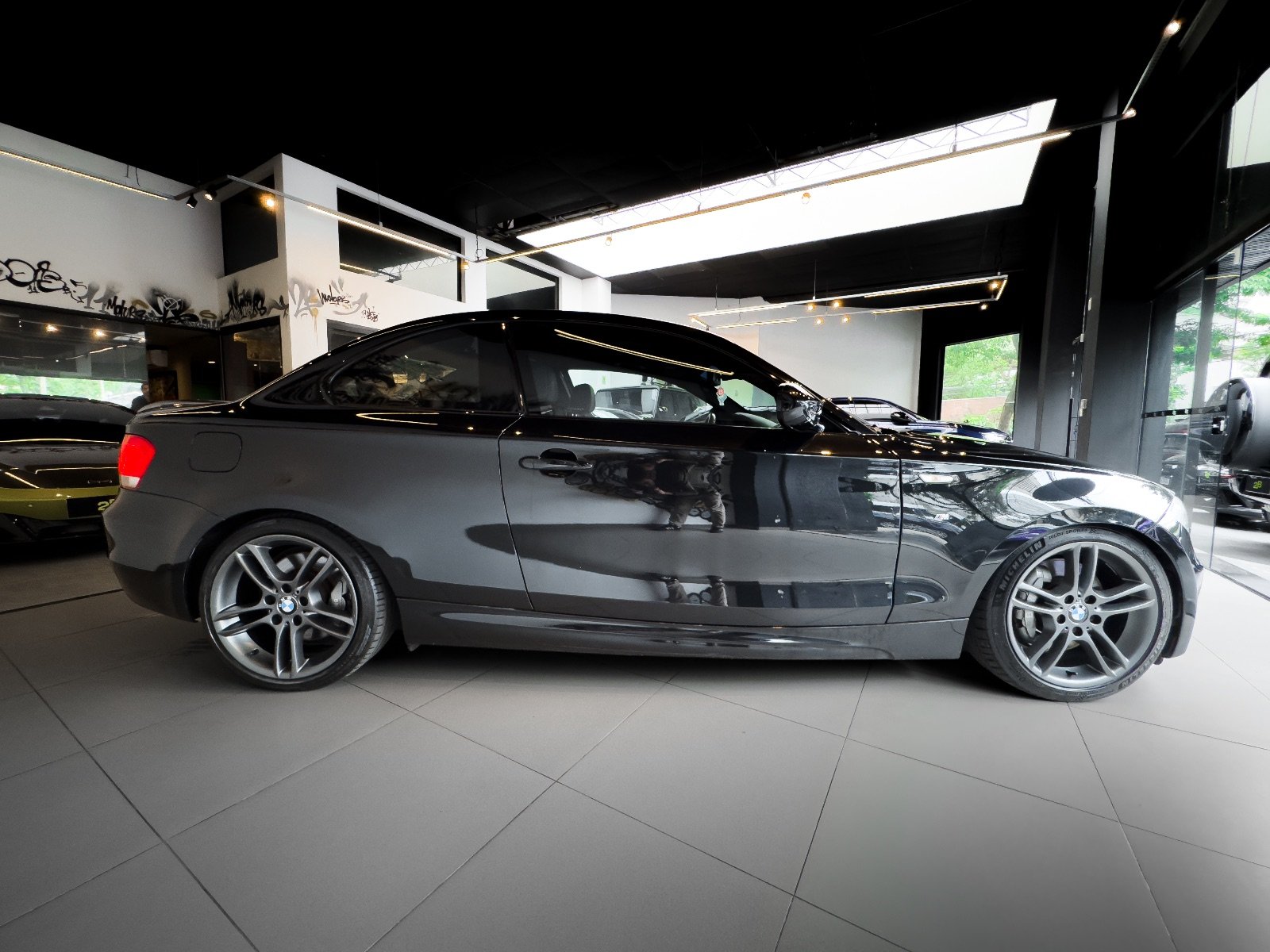BMW 135i 2012 Preto — foto 4