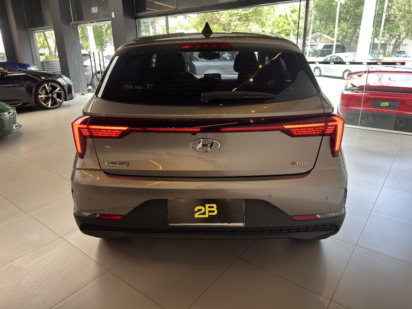 Hyundai HB20 1.0 Platinum 2024 Prata — foto 7