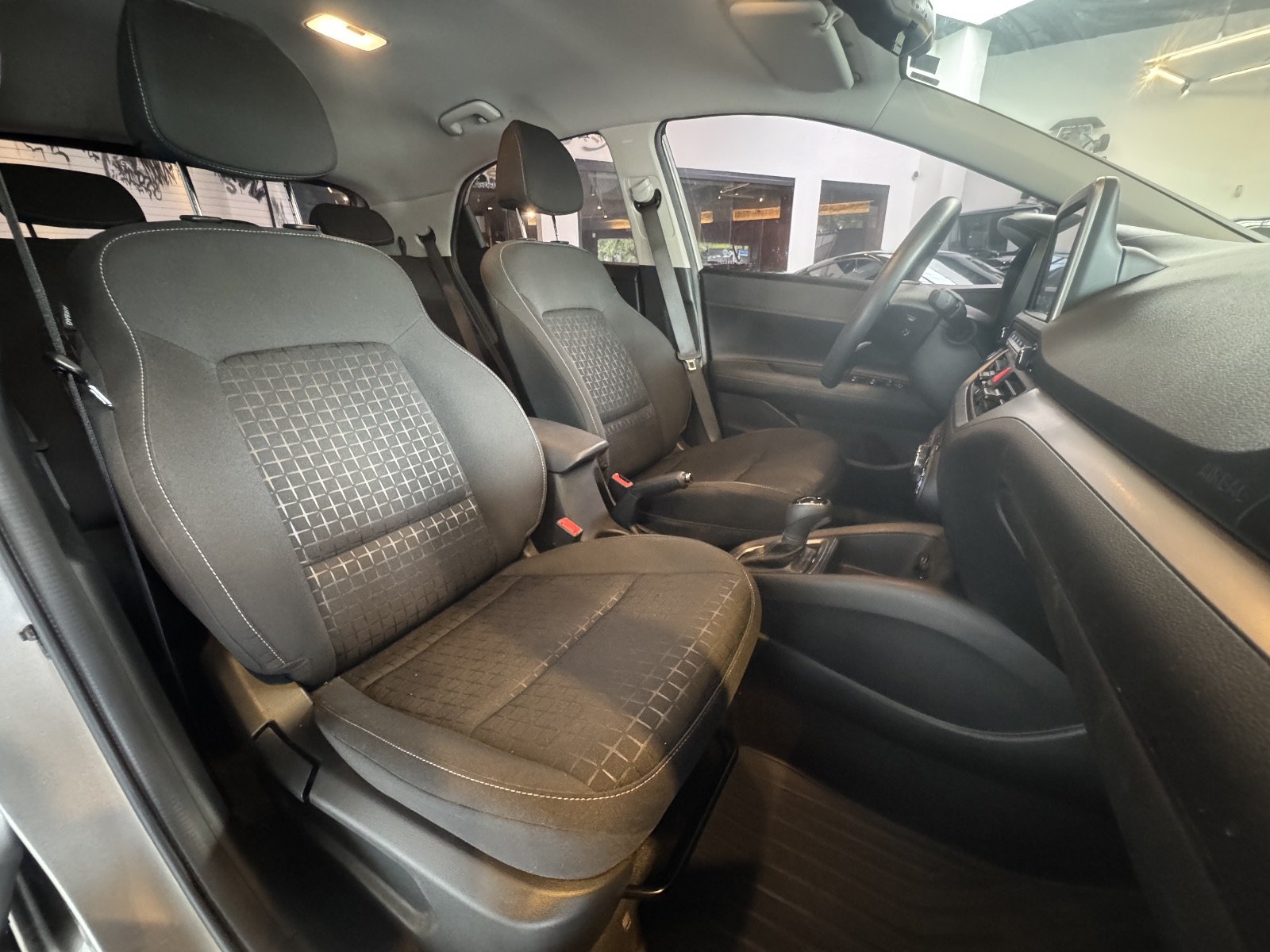 Hyundai HB20 1.0 Platinum 2024 Prata — foto 11