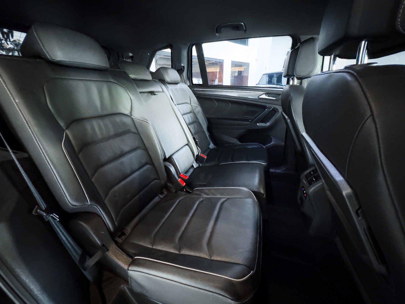 Volkswagen Tiguan R-Line 2021 Preto — foto 9
